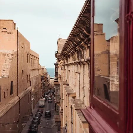 Knights 1500s Palazzino In - Seaview Rooftop Jacuzzi Lounge