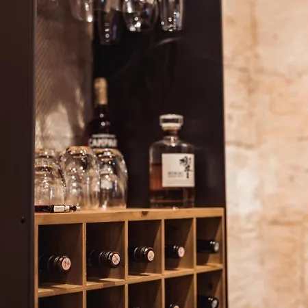 Villa Knights 1500s Palazzino In - Seaview Rooftop Jacuzzi Lounge Valletta