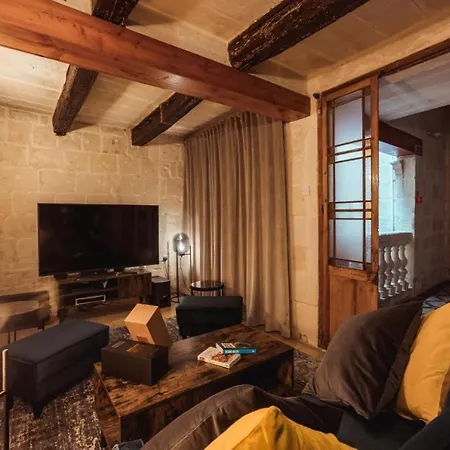 Knights 1500s Palazzino In - Seaview Rooftop Jacuzzi Lounge Villa Valletta
