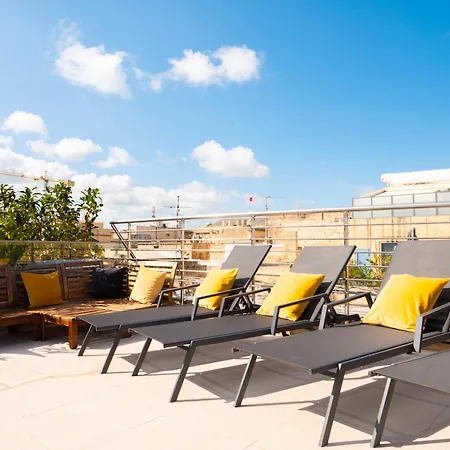 Knights 1500s Palazzino In - Seaview Rooftop Jacuzzi Lounge * Valletta