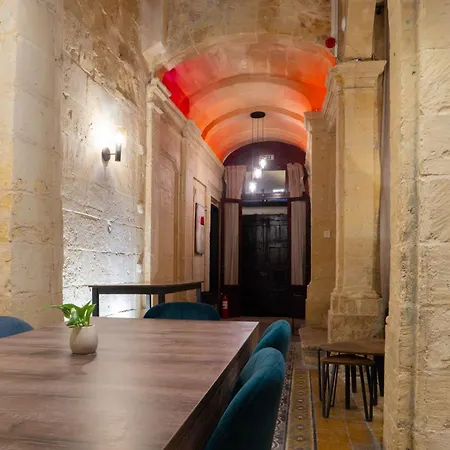 Knights 1500s Palazzino In - Seaview Rooftop Jacuzzi Lounge Villa *