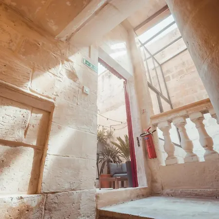 Knights 1500s Palazzino In - Seaview Rooftop Jacuzzi Lounge Villa *