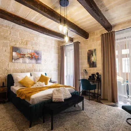 Villa Knights 1500s Palazzino In - Seaview Rooftop Jacuzzi Lounge *