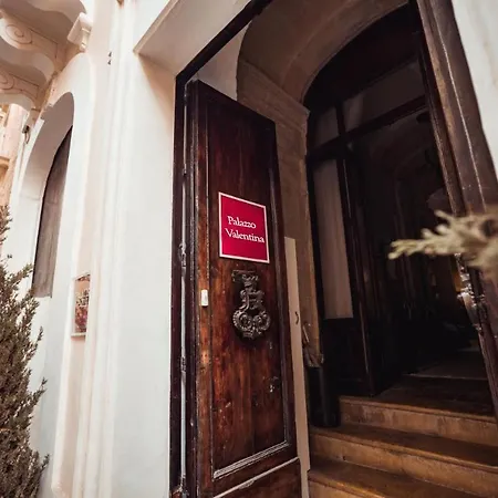 Villa Luxury Year 1500s Palazzino In - Beautiful Rooftop Lounge Valletta