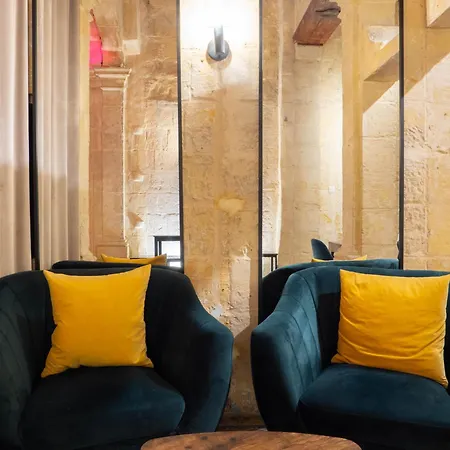 Luxury Year 1500s Palazzino In - Beautiful Rooftop Lounge Valletta