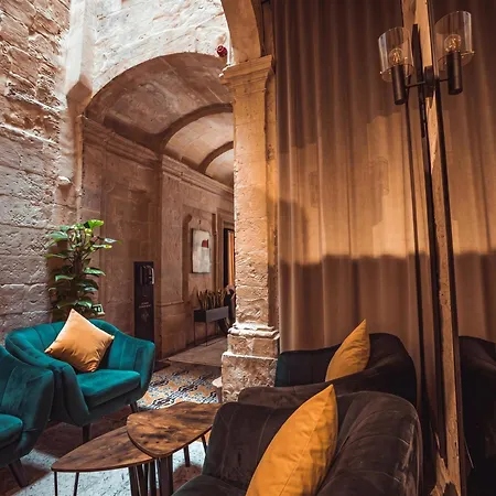 Knights 1500s Palazzino In - Seaview Rooftop Jacuzzi Lounge Villa Valletta