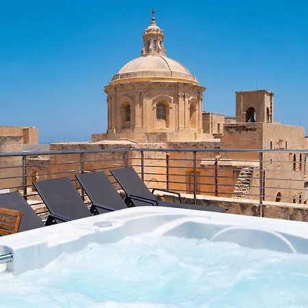 Knights 1500s Palazzino In - Seaview Rooftop Jacuzzi Lounge Villa *