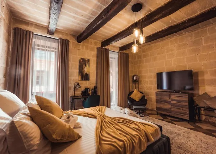 Knights 1500s Palazzino In - Seaview Rooftop Jacuzzi Lounge Vilă Valletta
