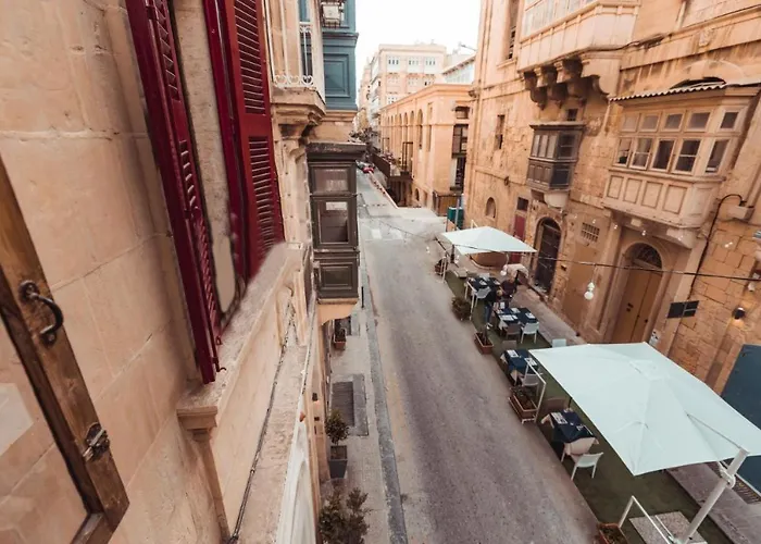 Knights 1500s Palazzino In - Seaview Rooftop Jacuzzi Lounge