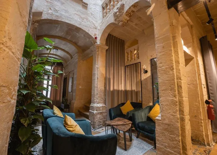 Knights 1500s Palazzino In - Seaview Rooftop Jacuzzi Lounge