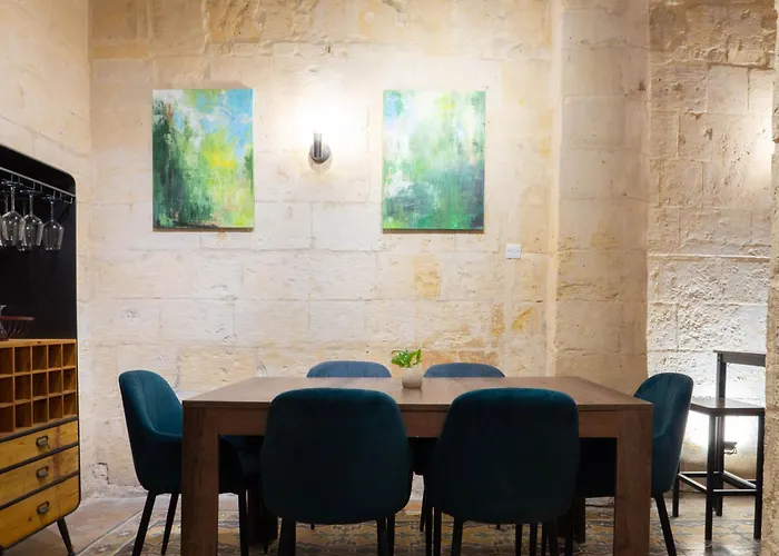 Knights 1500s Palazzino In - Seaview Rooftop Jacuzzi Lounge Valletta