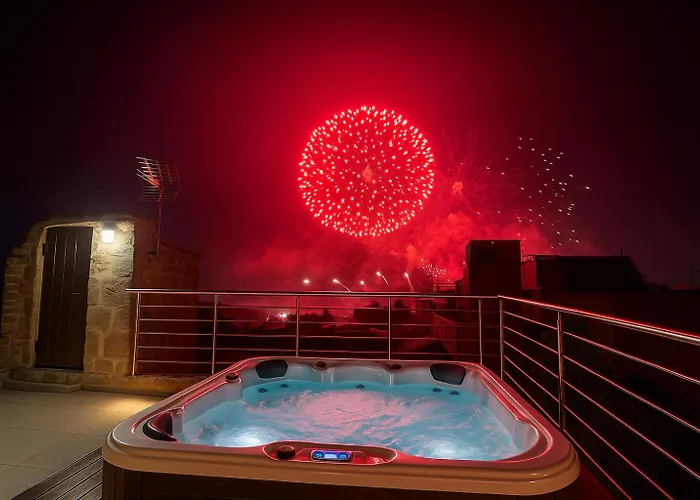 Knights 1500s Palazzino In - Seaview Rooftop Jacuzzi Lounge Vilă *