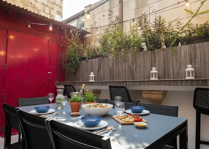 Knights 1500s Palazzino In - Seaview Rooftop Jacuzzi Lounge Vilă *